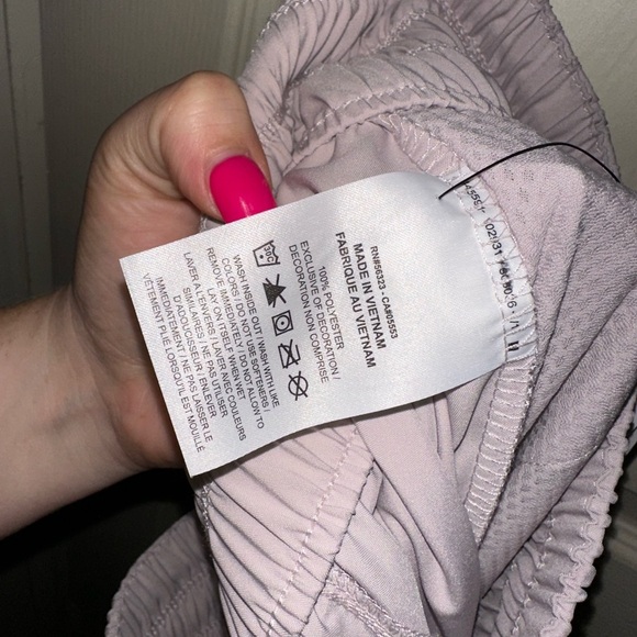 NWT Nike Women's Pants Taupe Gray M gym running athletic athleisure activewear - Picture 10 of 12